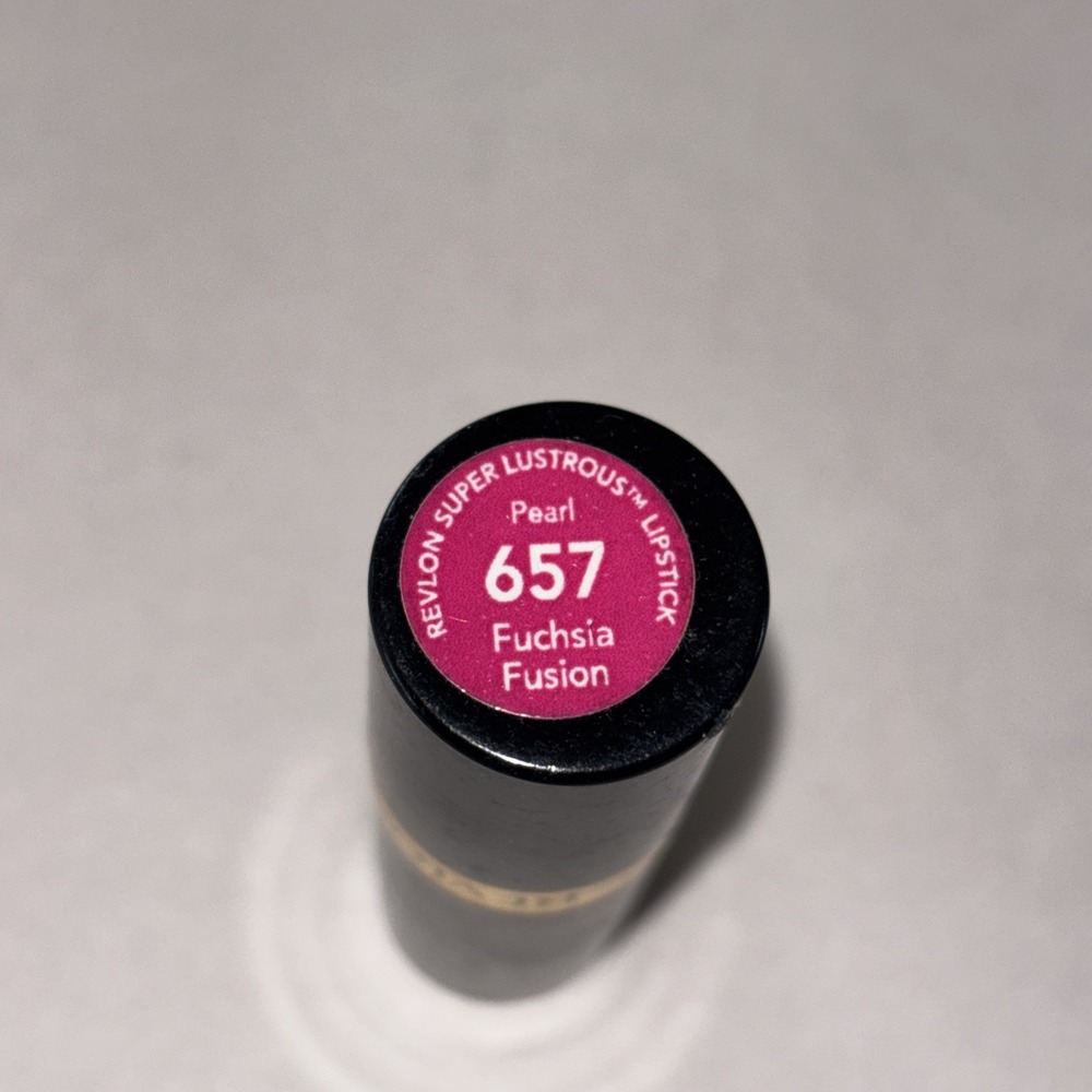 Revlon Fuchsia Fusion Super Lustrous‎ Lipstick -  657 Pearl - Single.  3563